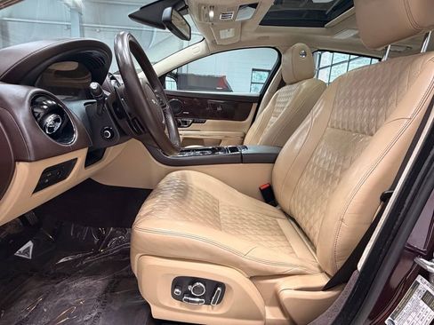 Used 2017 Jaguar XJ L Portfolio image 18