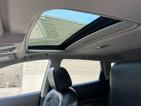 Used 2012 Nissan Rogue SL AWD/4WD image 10