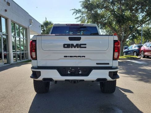 Used 2024 GMC Sierra 1500 Elevation w/ Preferred Package AWD/4WD image 4