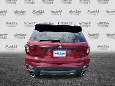 Certified 2022 Honda Passport TrailSport image 9