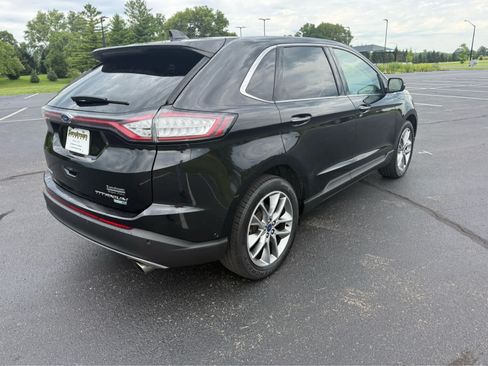 Used 2015 Ford Edge Titanium w/ Equipment Group 302A AWD/4WD image 4