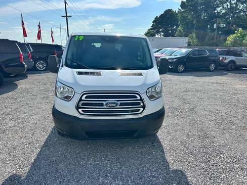 Used 2019 Ford Transit 350 XLT RWD image 13