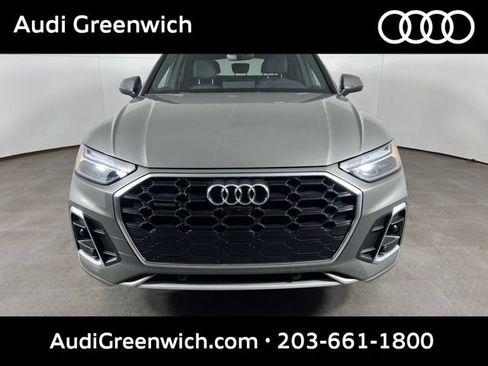 Used 2023 Audi Q5 2.0T Premium Plus w/ Premium Plus Package AWD/4WD image 2