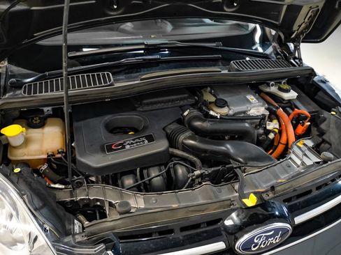 Used 2015 Ford C-MAX Energi SEL w/ Equipment Group 302A FWD image 48