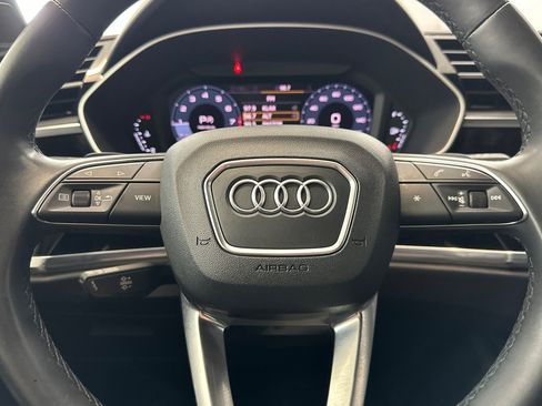 Used 2021 Audi Q3 2.0T Premium w/ Convenience Package AWD/4WD image 10