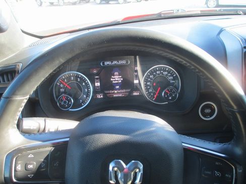 Used 2021 RAM 1500 Big Horn w/ Built-to-serve Edition image 30