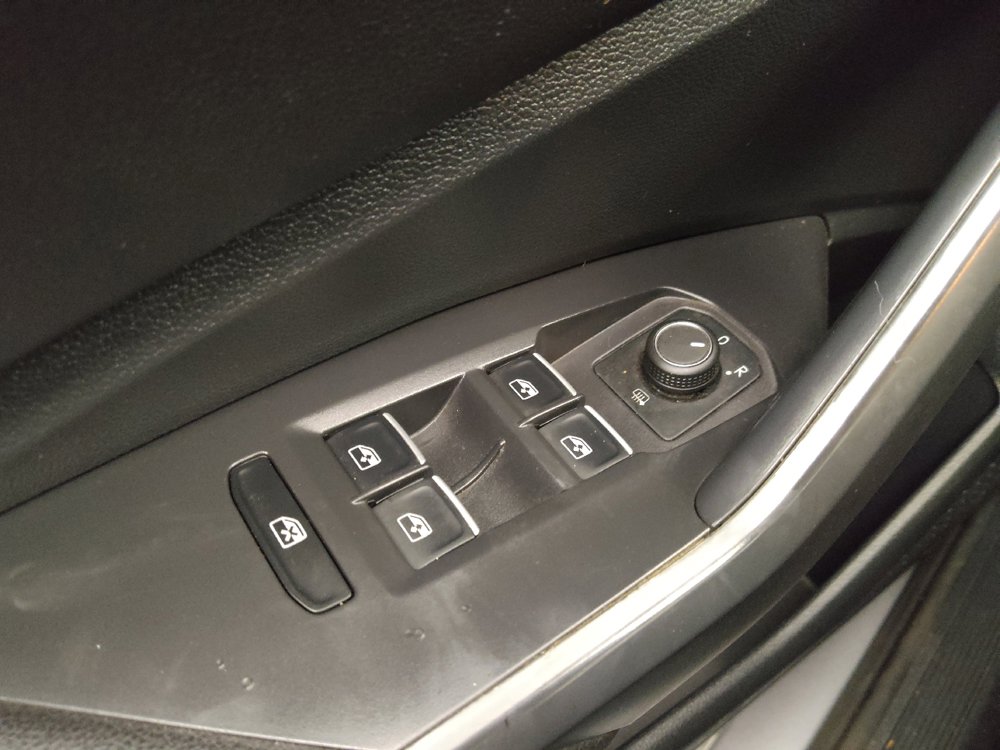 Used 2025 Volkswagen Jetta S FWD image 27