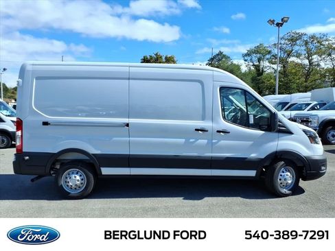 New 2025 Ford Transit 250 148 Medium Roof Extended AWD image 4