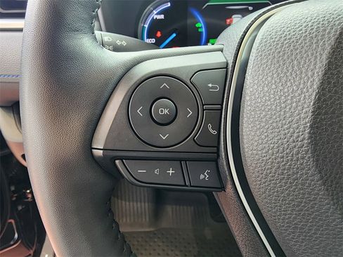 Used 2024 Toyota RAV4 SE image 18