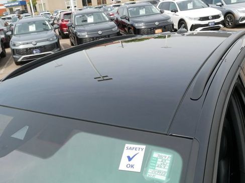 Certified 2023 Volkswagen ID.4 Pro S AWD/4WD image 11