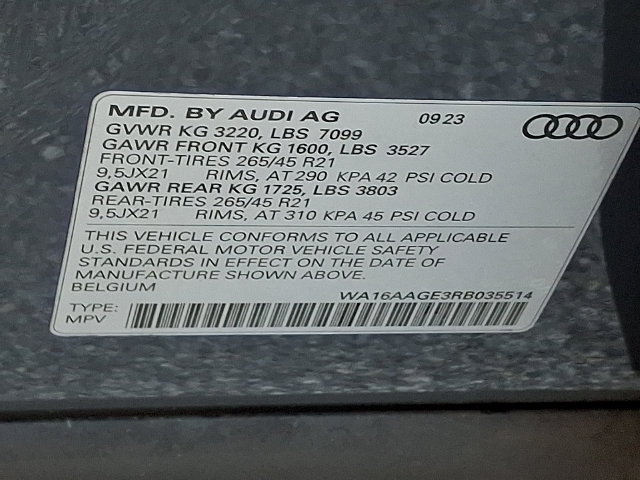 Used 2024 Audi Q8 e-tron Prestige AWD/4WD image 28