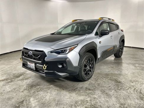 Used 2024 Subaru Crosstrek 2.5i Wilderness w/ Crosstrek Mirror Package image 4