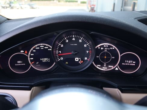 Used 2021 Porsche Cayenne AWD/4WD image 20
