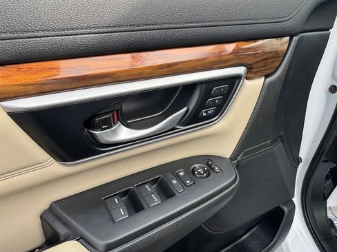 Used 2021 Honda CR-V Touring image 12