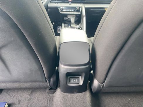 New 2026 Hyundai Elantra Sport FWD image 31