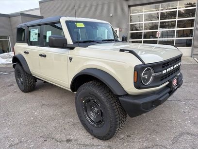 New 2025 Ford Bronco 4-Door w/ Sasquatch Package