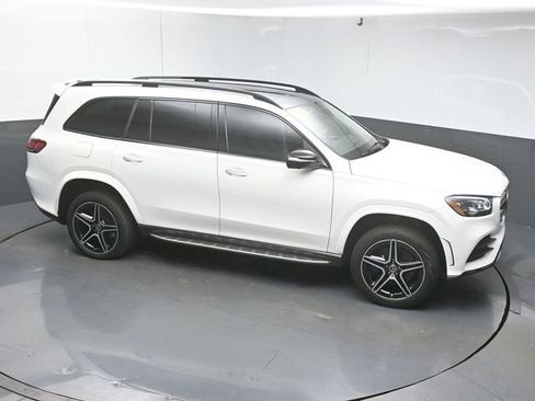 Used 2023 Mercedes-Benz GLS 450 4MATIC image 43