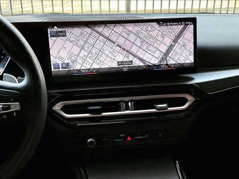 Certified 2024 BMW 230i 230i w/ Convenience Package image 6