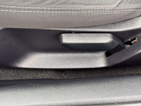 Certified 2019 Ford Mustang Coupe image 18