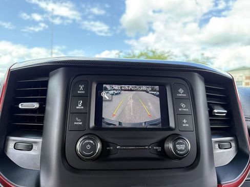 Used 2022 RAM 1500 Rebel AWD/4WD image 18