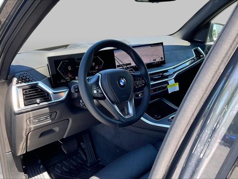 New 2026 BMW X5 xDrive40i AWD/4WD image 9