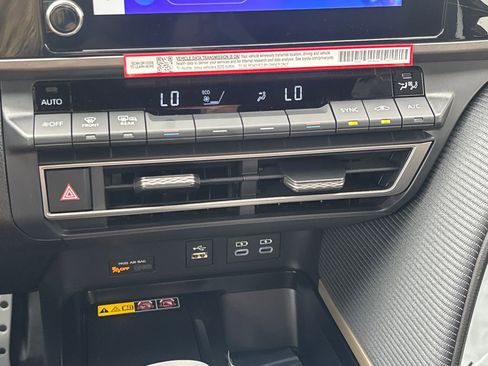 New 2026 Toyota Camry SE FWD image 14