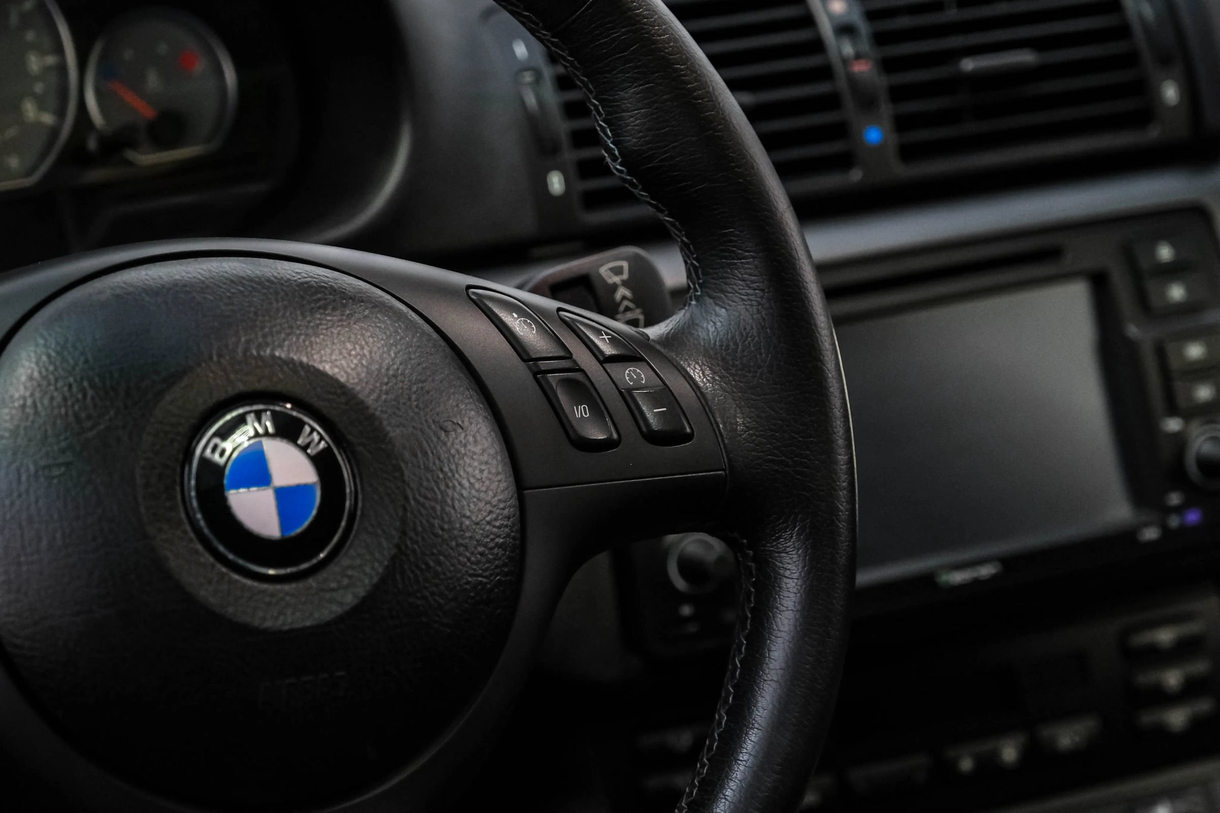 Used 2002 BMW M3 Coupe RWD image 12
