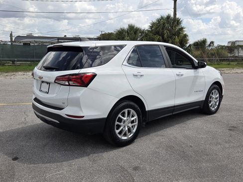 Used 2023 Chevrolet Equinox LT image 9