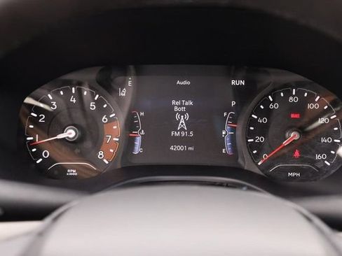 Used 2025 Jeep Compass Limited AWD/4WD image 13