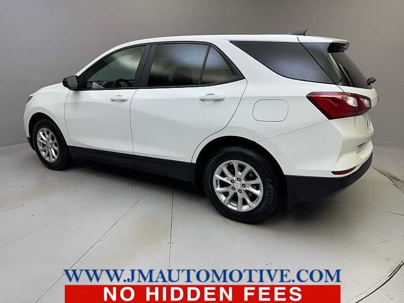 Used 2020 Chevrolet Equinox LS w/ LS Convenience Package FWD image 3