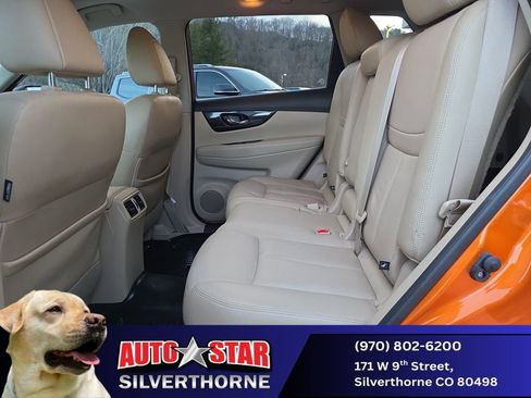 Used 2017 Nissan Rogue SL w/ SL Premium Package image 13