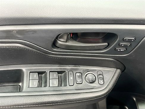 Used 2024 Honda Odyssey Sport image 17