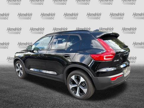 Used 2026 Volvo XC40 B5 Plus AWD/4WD image 10