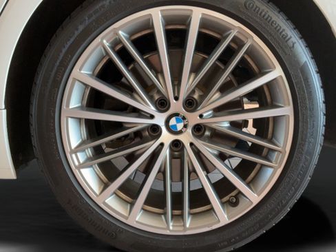 Used 2017 BMW 540i RWD image 59