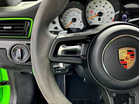 Used 2019 Porsche 911 GT3 RS RWD image 11