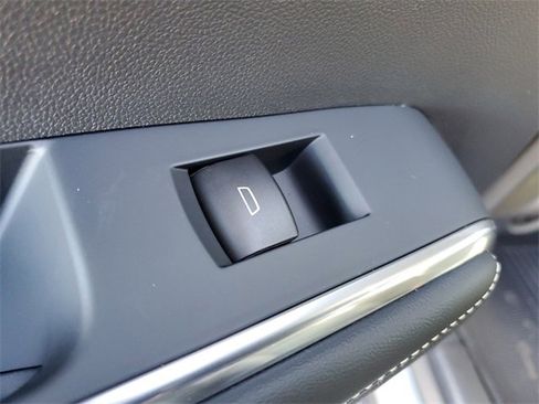 New 2026 GMC Acadia Elevation w/ Elevation Premium Package image 17