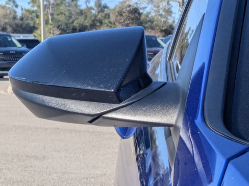 Used 2025 Hyundai Elantra Sport image 12