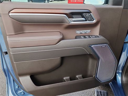 New 2026 GMC Sierra 1500 Denali w/ Denali Reserve Package image 14