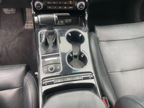 Used 2018 Kia Stinger Premium AWD/4WD image 22