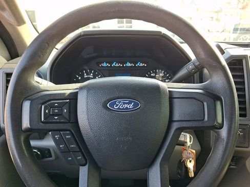 Used 2017 Ford F350 XL w/ Power Equipment Group RWD image 19