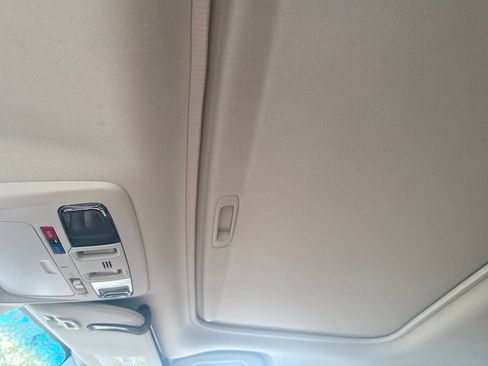 Used 2019 Subaru Outback 2.5i Touring w/ Protection Package #1 AWD/4WD image 18