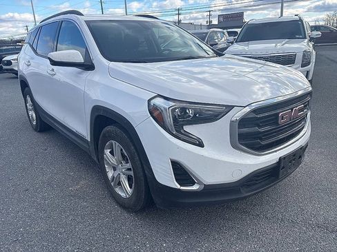 Used 2019 GMC Terrain SLE w/ Driver Convenience Package image 7
