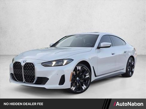 New 2026 BMW 430i w/ Premium Package RWD image 1