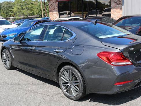 Used 2019 Genesis G70 2.0T Advanced w/ Elite Package RWD image 5