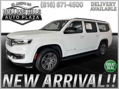 Used 2024 Jeep Wagoneer L Series II w/ Flexible Seating Group