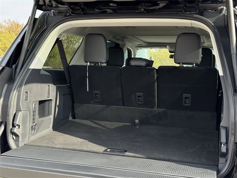 New 2025 Ford Expedition Max Platinum w/ Driver's Package image 32