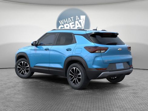 New 2026 Chevrolet TrailBlazer LT AWD/4WD image 3