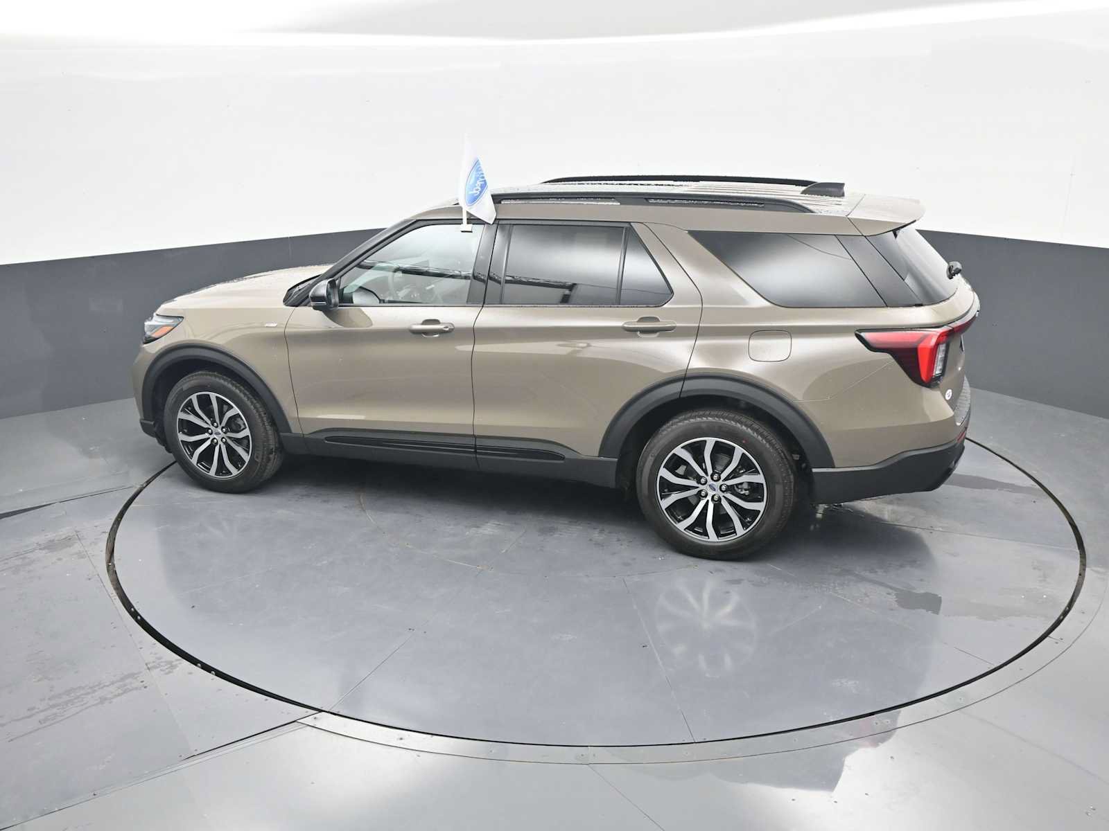 New 2026 Ford Explorer ST-Line AWD/4WD image 55
