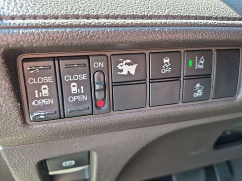 Used 2020 Honda Odyssey EX-L image 21