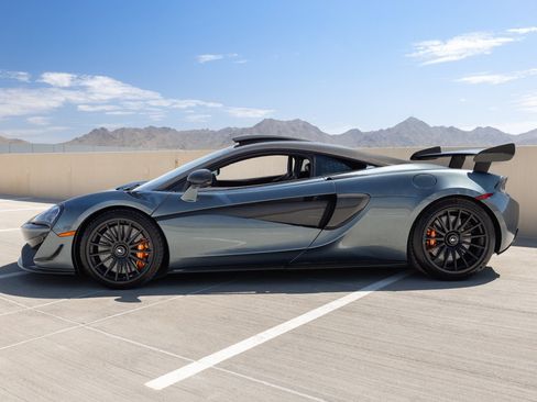 Used 2020 McLaren 620R RWD image 5